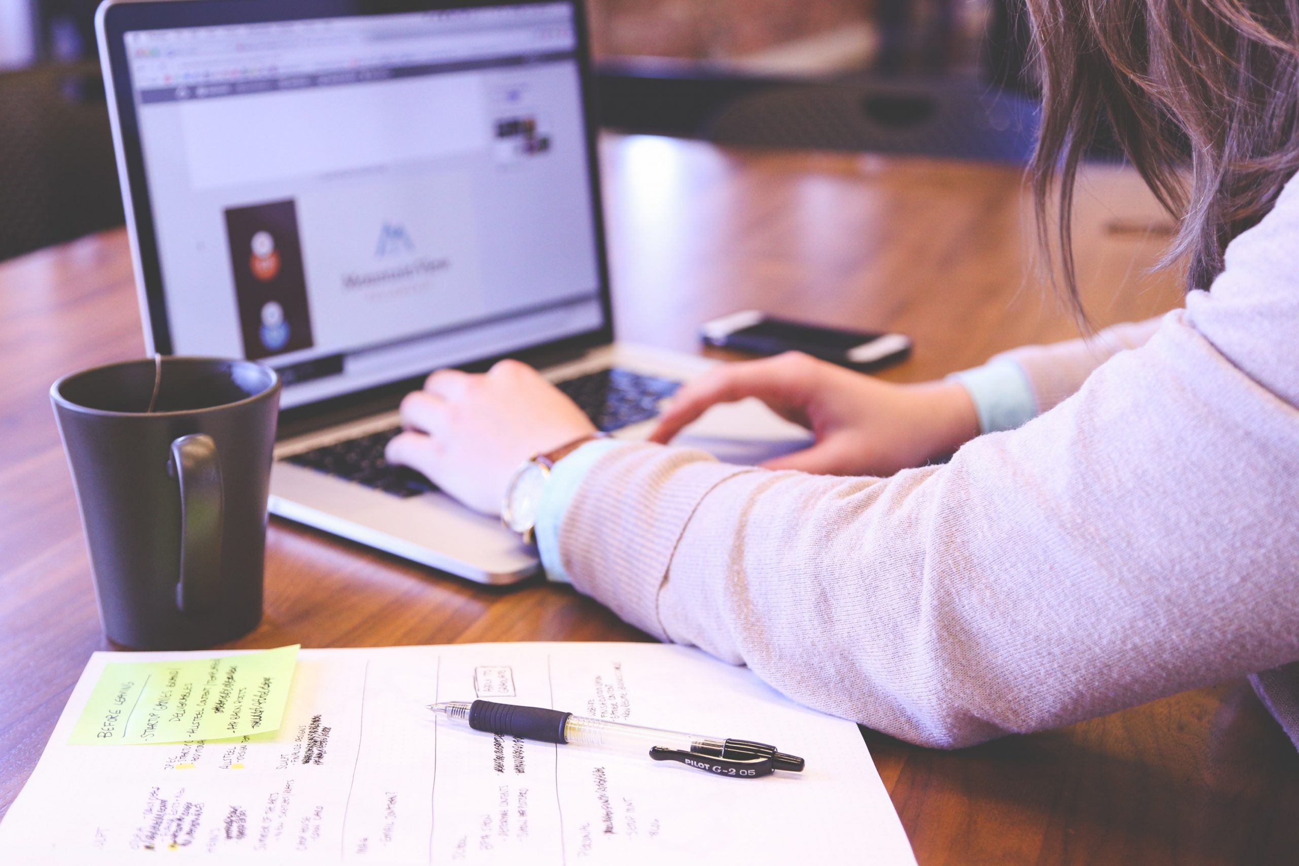 How to Utilize Positive and Negative Reviews